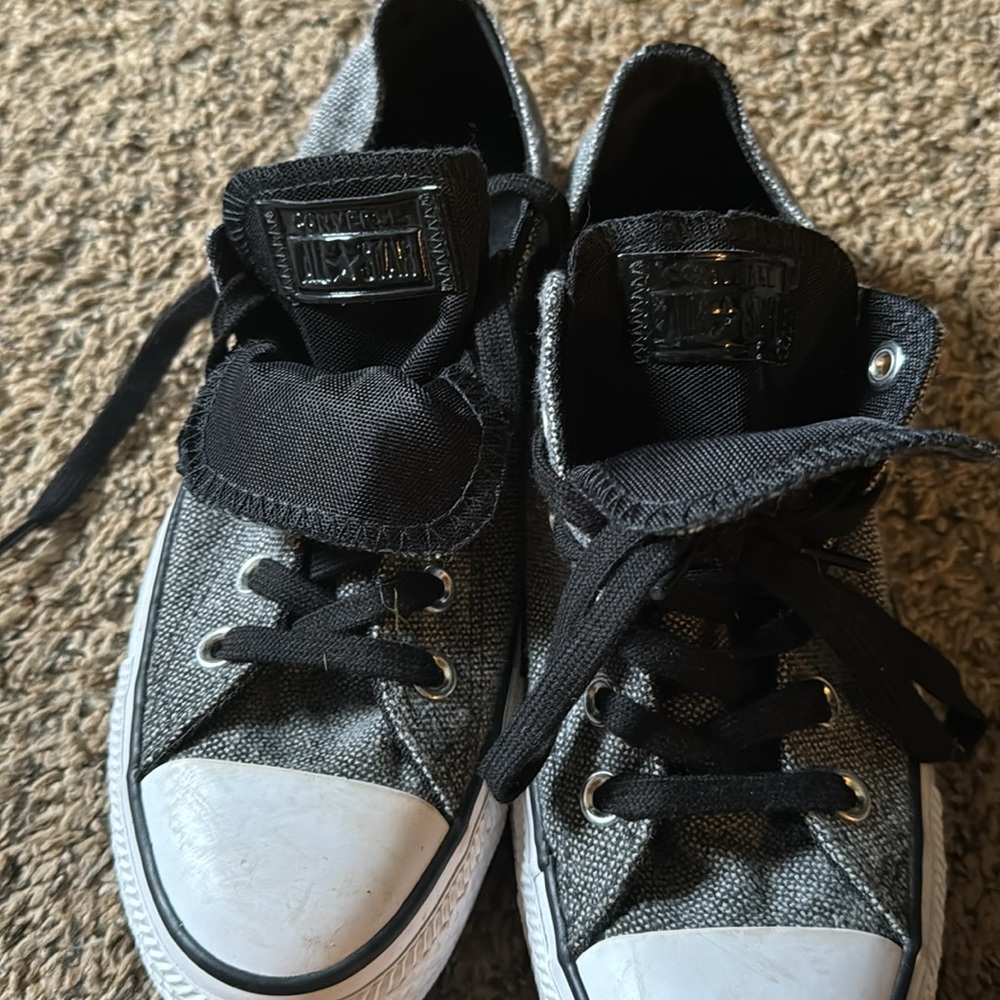 Converse - Picture 4 of 4